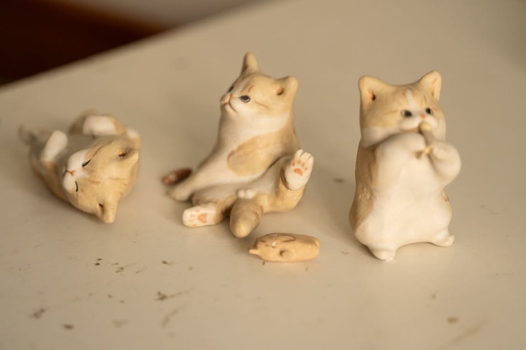 Custom Ceramic Cat Figurine - Pawttery