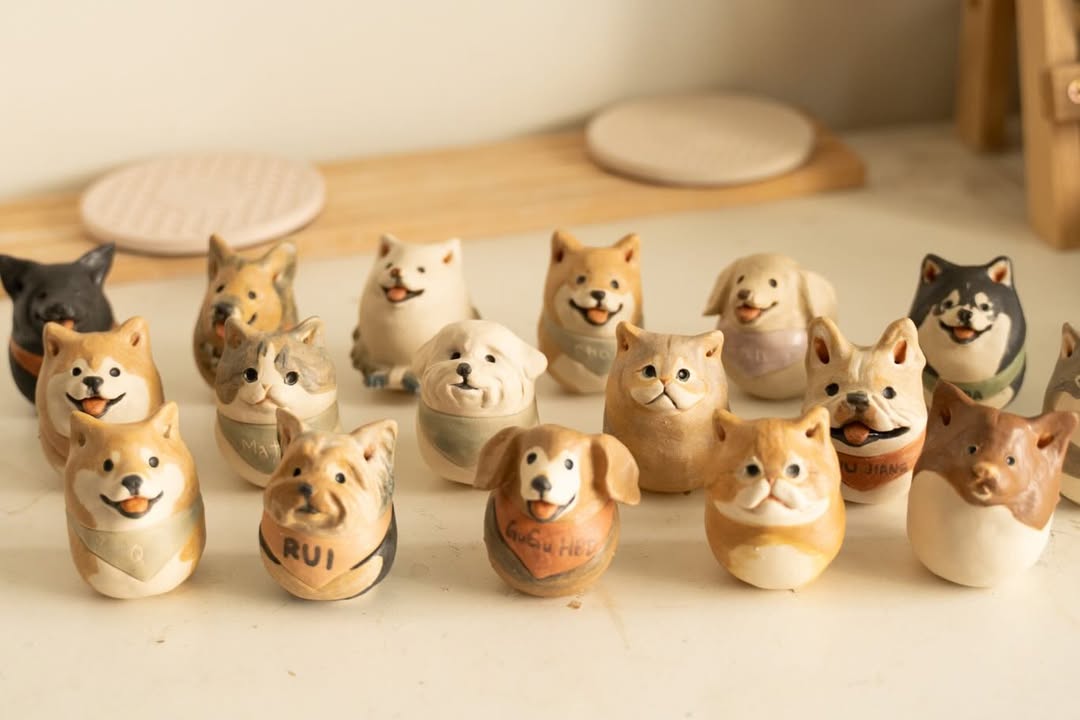 Custom Roly - poly Cat - Pawttery
