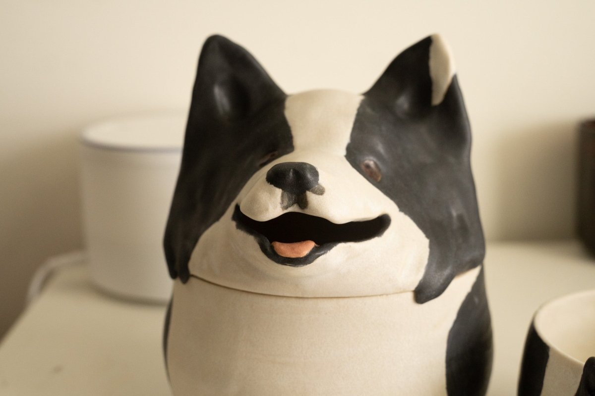 Personalized Dog Memorial Urn - Pawttery