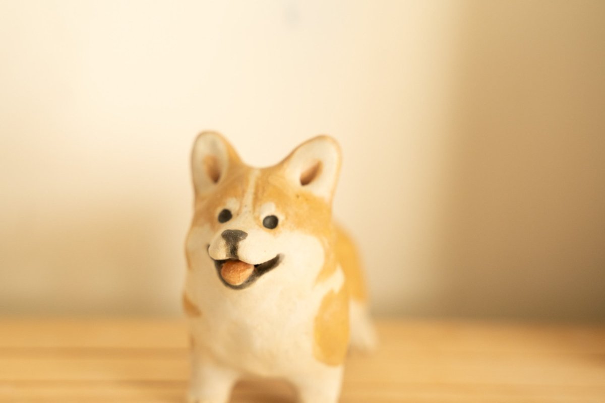 Personalized Pembroke Welsh Corgi roly-poly ceramic sculpture. Custom pet memorial miniature pottery gift, handmade for a Hong Kong dog lover.