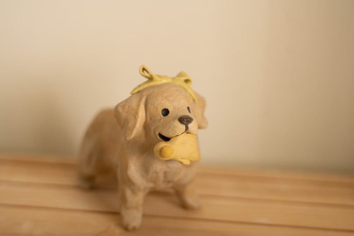 @goldenr.bella - Pawttery